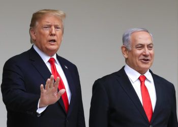 El presidente Donald Trump recibe al primer israelí Benjamin Netanyahu en la Casa Blanca en Washington el lunes 25 de marzo de 2019. (AP Foto/Manuel Balce Ceneta)