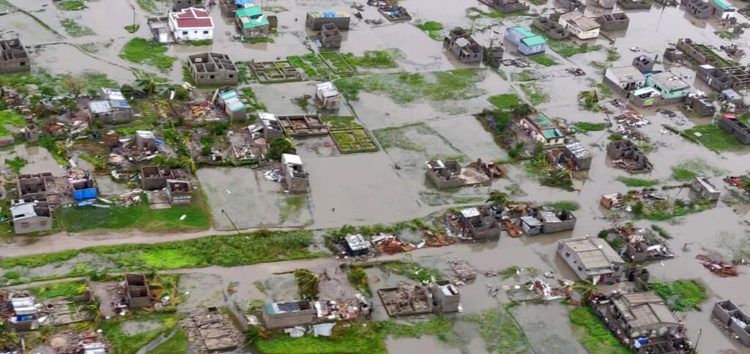 Vista aérea de las consecuencias del ciclón en la ciudad de Beira, Mozambique. Foto entregada por la Federación Internacional de la Cruz Roja y Media Luna Roja, el lunes 18 de marzo del 2019, vía AP.