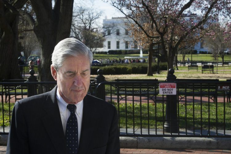 El ex director del FBI Robert Mueller, fiscal especial a cargo de la investigación de interferencia rusa en las elecciones del 2016. Foto: Cliff Owen / AP.