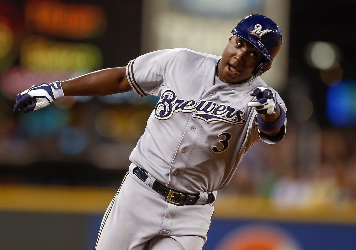 Yunieski "Riquimbili" Betancourt, con los Cerveceros de Milwaukee. Foto: Brew Crew Ball.