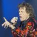 Fotografía de archivo del 22 de octubre de 2017 de Mick Jagger de los Rolling Stones cantando durante un concierto de su gira “No Filter” Europe Tour 2017 en la U Arena de Nanterre, en las afueras de París, Francia. (AP Photo/Michel Euler, File)