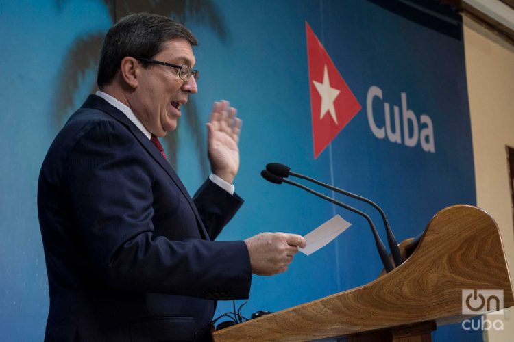 El ministro de Relaciones Exteriores de Cuba, Bruno Rodríguez Parrilla, en conferencia de prensa en La Habana. Foto: Otmaro Rodríguez/ ARCHIVO.