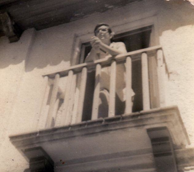 Lichi en el estudio de Arroyo Naranjo en 1968.