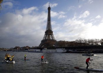 Imagen de la Torre Eiffel de París el 9 de diciembre del 2018. Foto: Christophe Ena / AP / Archivo.