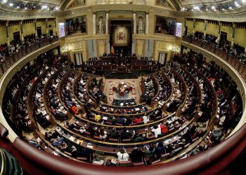 Vista general del hemiciclo de la Cámara Baja, durante la sesión constitutiva del Congreso de la XIII Legislatura. EFE/Javier Lizón.