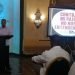 El viceministro primero del Comercio Exterior y la Inversión Extranjera de Cuba, Antonio Luis Carricarte, habla en un encuentro con empresarios y diplomáticos foráneos, en el Hotel Nacional, en La Habana. Foto: @MINCEX_CUBA / Twitter.
