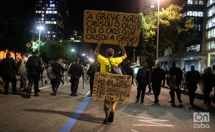 Huelga general contra el gobierno de Jair Bolsonaro en Brasil por su reforma de jubilaciones y pensiones. Foto: Nicolás Cabrera.