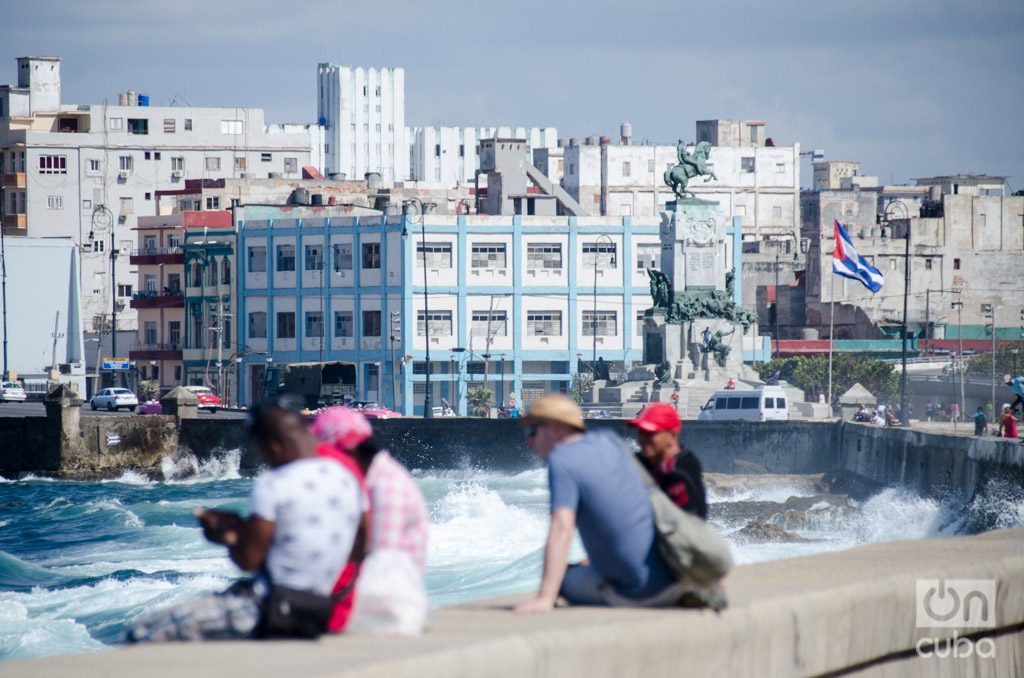 Malecón de La Habana. Foto: Kaloian.