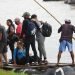 Migrantes cubanos desembarcan en el lado mexicano del río Suchiate en la frontera con Guatemala, luego de cruzar en una balsa cerca de Ciudad Hidalgo, México, el martes 11 de junio de 2019. Foto: AP /Marco Ugarte/Archivo.