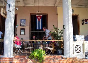 En Viñales, casi toda la actividad económica está relacionada con el turismo. ARCHIVO/2019. Foto: Otmaro Rodríguez.