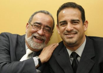 Andy Montañez Jr junto a su padre. Foto: El Tiempo.com