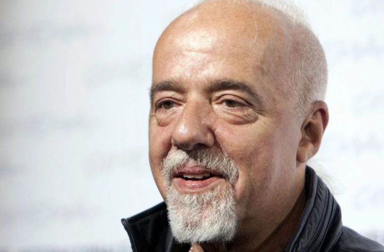 El escritor brasileño Paulo Coelho. Foto: Andrew Medichini / AP / Archivo.