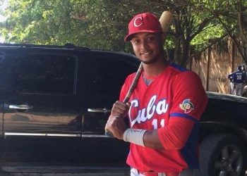 El joven pelotero cubano Andy Pacheco, fallecido en un accidente de tránisto en Boca Chica, República Dominicana. Foto: Listin Diario.