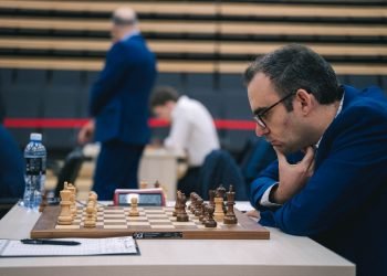 Leinier Domínguez se sacó varios ases bajo la manga y avanzó a la cuarta ronda de la Copa del Mundo. Foto: FIDE