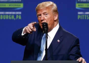El presidente Donald Trump en el Centro de Convenciones David L. Lawrence de Pittsburgh, Pensilvania. Foto: Evan Vucci/AP.