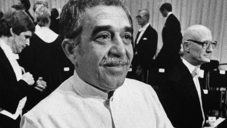 Gabriel García Márquez. durante la ceremonia de entrega de su Premio Nobel, celebrada en la Sala de Conciertos de Estocolmo, Suecia, el 8 de diciembre de 1982. Foto: lavanguardia.es