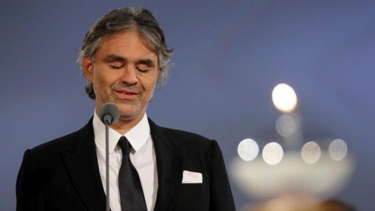 El tenor italiano Andrea Bocelli. Foto: T13.