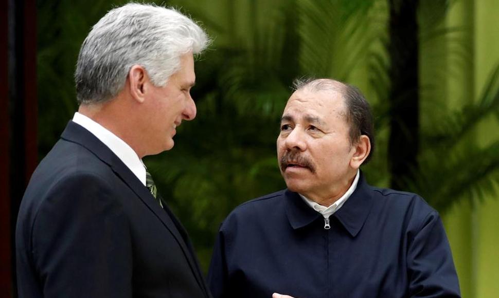 Imagen de archivo de los presidentes de Cuba, Miguel Díaz-Canel, y Nicaragua, Daniel Ortega, durante un encuentro en La Habana. Foto: EFE / Archivo.