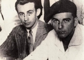 Pablo de la Torriente (d) junto a su amigo Raúl Roa. Foto: Cubahora / Archivo.