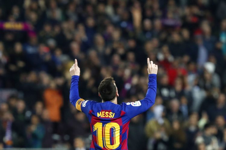 El argentino Lionel Messi festeja después de anotar el segundo gol del Barcelona en el partido por La Liga española frente al Barcelona, en el Camp Nou de Barcelona, el sábado 7 de diciembre de 2019. Foto: Joan Monfort / AP.