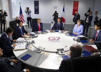 Foto tomada el 26 de agosto del 2019 de los líderes del G7 en una cumbre en Biarritz, Francia. Foto: Ian Langsdon, Pool vía AP / Archivo.