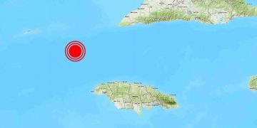 Localización del epicentro del terremoto de 7.7 grados de magnitud perceptible en Cuba y otros países del Caribe, la tarde del 28 de enero de 2020. Infografía: Rusia Today.