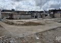 Vista de una zona del municipio de 10 de Octubre, todavía dañada a un año del paso por La Habana del tornado de enero de 2019. Foto: Otmaro Rodríguez.
