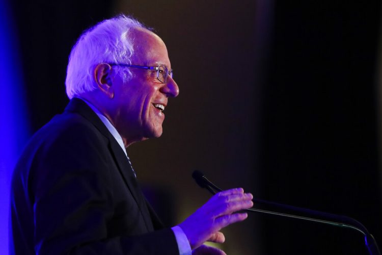 Bernie Sanders en un evento en Charleston, Carolina del Sur, el 24 de febrero del 2020. Foto: Matt Rourke/AP.