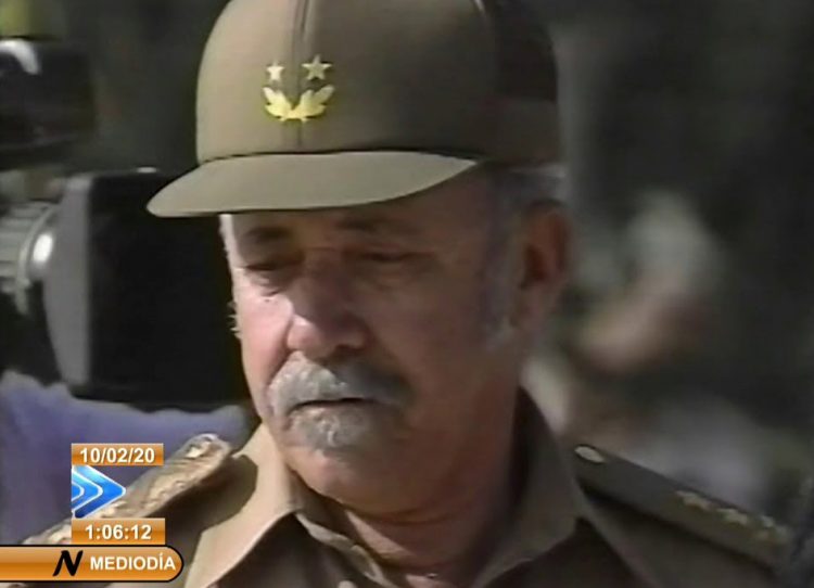 El histórico revolucionario cubano Efigenio Ameijeiras. Foto: Captura de pantalla.
