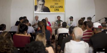 Panel durante la Feria Internacional del Libro de La Habana 2020 en la fortaleza de San Carlos de La Cabaña. Foto: Otmaro Rodríguez/OnCuba/Archivo.
