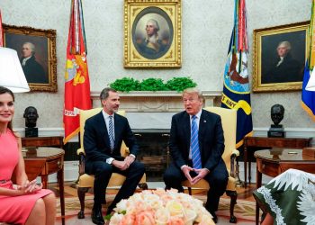 El rey Felipe VI y la reina Letizia fueron recibidos en la Casa Blanca por Donald Trump y Melania en 2018. Foto: RTVE.