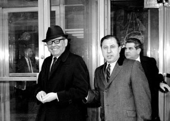 Santo Trafficante Jr. (izquierda) y su abogado Frank Ragano en la ciudad de Nueva York. Foto: Archivo.