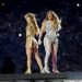 Shakira, izquierda, y JLO durante su presentación en el espectáculo del medio tiempo en el Super Bowl, domingo 2 de febrero de 2020 en Miami Gardens, Florida. (Foto AP/Patrick Semansky).