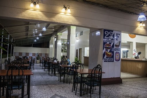 Cafeteria de F y 23, Vedado. Foto: trabajadores.cu