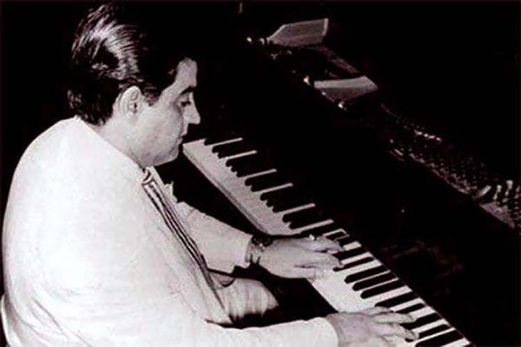 La obra de Adolfo Guzmán destaca en el género de la canción, con notables arreglos en sus composiciones al piano. Foto: prensa-latina.cu