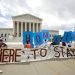 Una manifestación a favor del programa DACA frente a la Corte Suprema de Estados Unidos en Washington el 18 de junio del 2020. Foto: AP/Manuel Balce Ceneta.