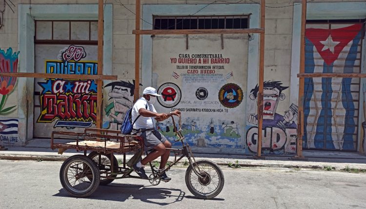 Cuba no tuvo muertes por el nuevo coronavirus en las últimas 24 horas y las autoridades sanitarias han informado un solo contagio. Foto: Ernesto Mastrascusa/EFE