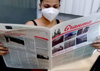 Los periódicos nacionales (Granma, Trabajadores y Juventud Rebelde) y los provinciales circularán en colores, desde Pinar del Río hasta Camagüey. Foto: granma.cu