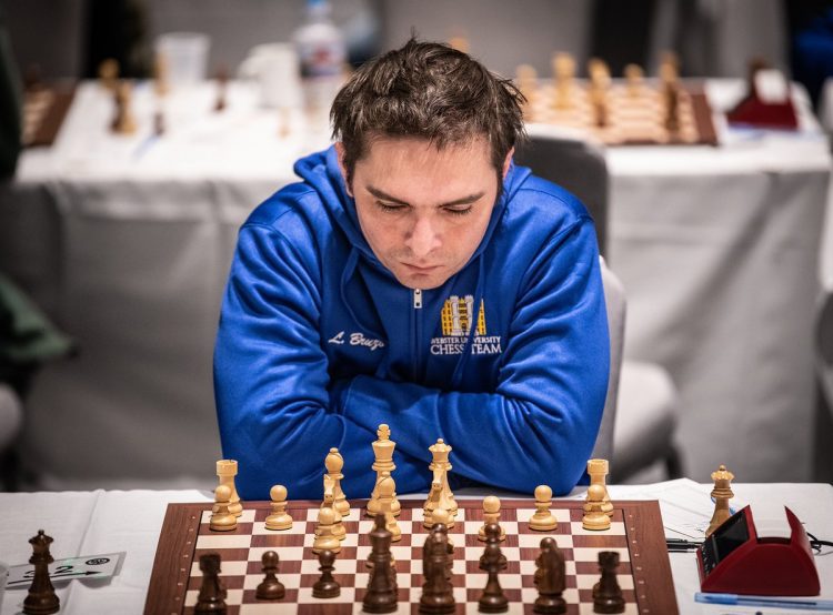Lázaro Bruzón como segundo tablero del equipo de ajedrez de Webster University. Foto: BayAreaChess