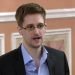 En esta foto del 11 de octubre de 2013, tomada de un video y distribuida por WikiLeaks, el exanalista de la Agencia de Seguridad Nacional Edward Snowden habla en Moscú. Foto: AP.
