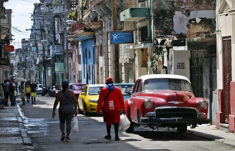 Las regiones que reportaron contagios fueron: La Habana, Matanzas, Ciego de Ávila, Artemisa, Camagüey, Mayabeque y Sancti Spíritus. Foto: Ernesto Mastrascusa/EFE/Archivo.