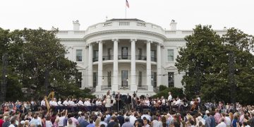Una fiesta en los jardines de la Casa Blanca. | Foto: Casa Blanca.