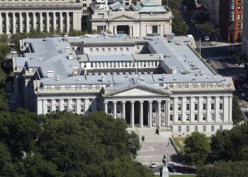 Esta fotografía del miércoles 18 de septiembre de 2019, muestra el edificio del Departamento del Tesoro en Washington. Foto: AP/Patrick Semansky/ Archivo.
