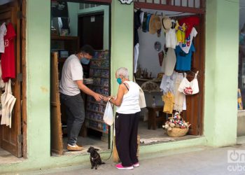 Puntos de venta particulares en La Habana. Foto: Otmaro Rodríguez.