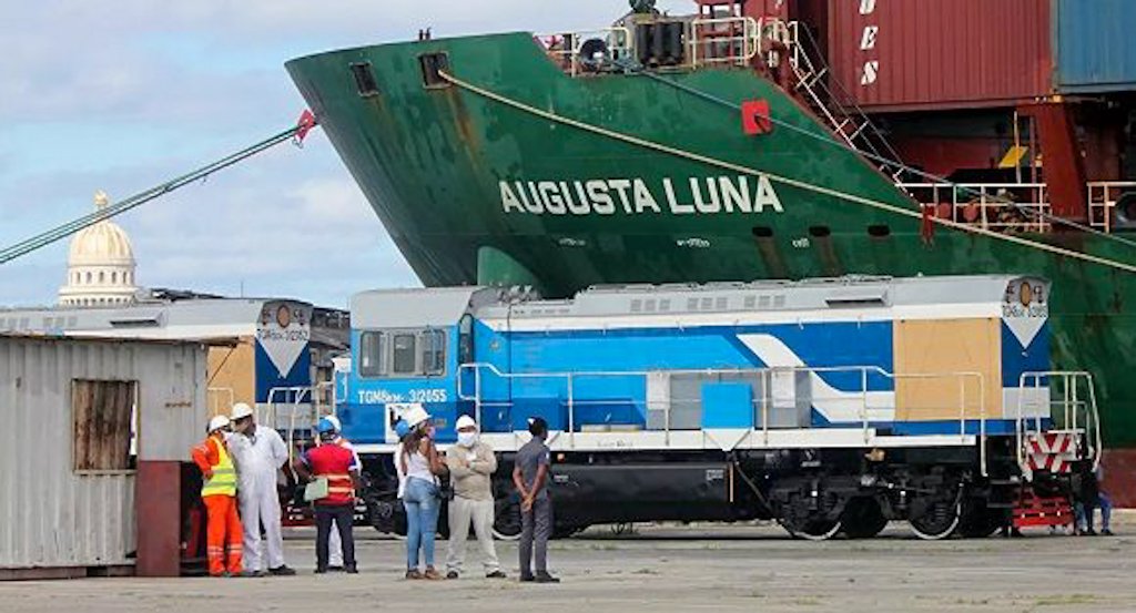 Cuba recibe siete nuevas locomotoras fabricadas por la empresa rusa Sinara. Foto: Sputnik/Miguel Fernández.