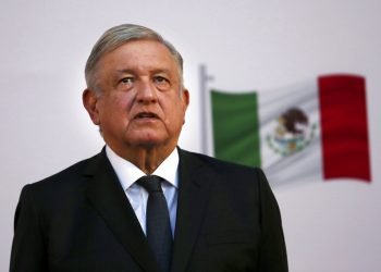 El presidente mexicano Andrés Manuel López Obrador asiste al festejo por el segundo aniversario de su triunfo electoral en el Palacio Nacional de la Ciudad de México. Foto: Marco Ugarte/AP.