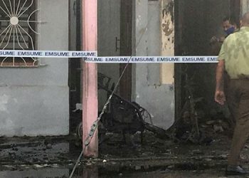 Una de las casas del incendio. Foto: El Invasor.