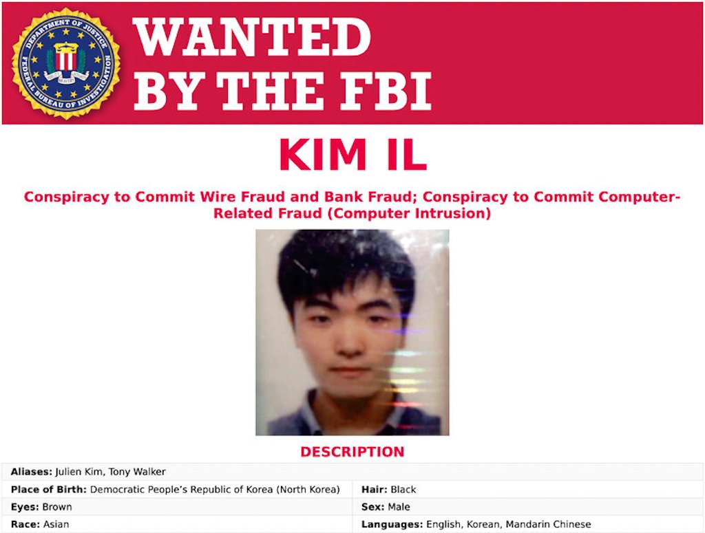 Este cartel del Departamento de Justicia de EEUU muestra a Kim Il, buscado como miembro de un organismo de inteligencia militar norcoreano y hackers al servicio del régimen. Foto: Departamento de Justicia via AP.