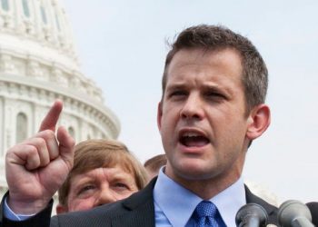 El representante Adam Kizinger (R/Illinois). Foto: Business Insider.