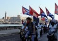 Caravana contra el embargo de Estados Unidos a Cuba, en La Habana, el 28 de marzo 2021. Foto: Ernesto Mastrascusa / EFE.